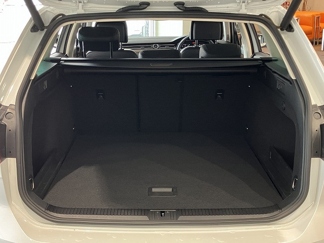 フォルクスワーゲン パサートヴァリアント TDI ハイライン ディーゼルターボの中古車