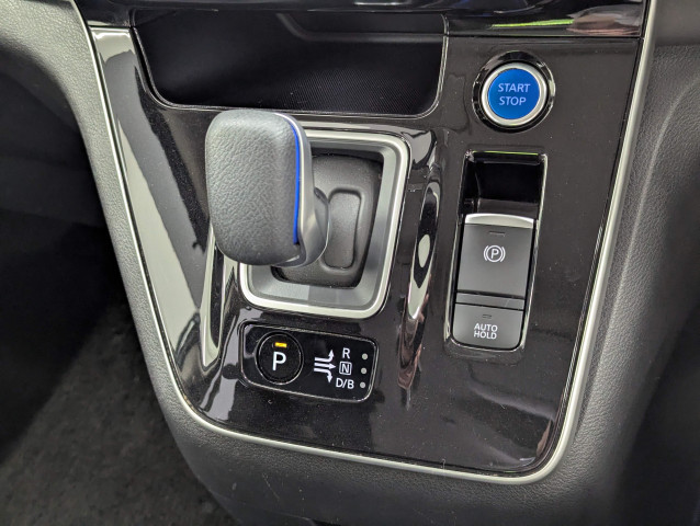 日産 セレナ 1.2 e-POWER ハイウェイスター Gの中古車
