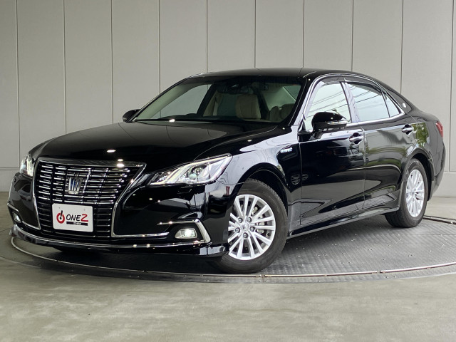 トヨタ クラウンロイヤルハイブリッド ハイブリッド 2.5 ロイヤルサルーンの中古車