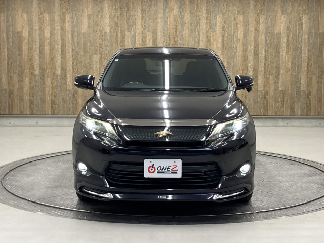 ご納車前には自社認証工場にてしっかり法定点検を行います！エンジンオイル・オイルエレメント・ワイパーゴム等の標準交換部品以外にも点検後交換が必要な消耗部品等も交換・整備致します