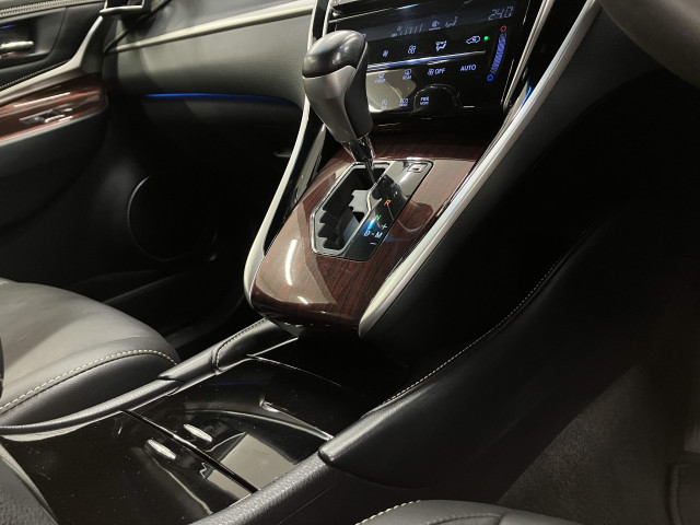 トヨタ ハリアー 2.0 プレミアムの中古車