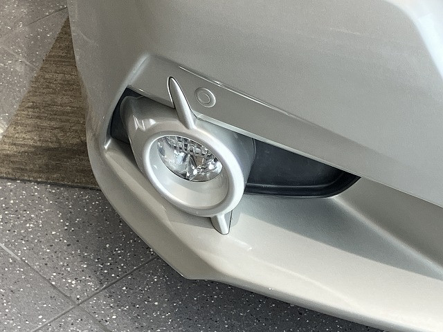 トヨタ クラウンアスリートハイブリッド ハイブリッド 2.5 Gの中古車
