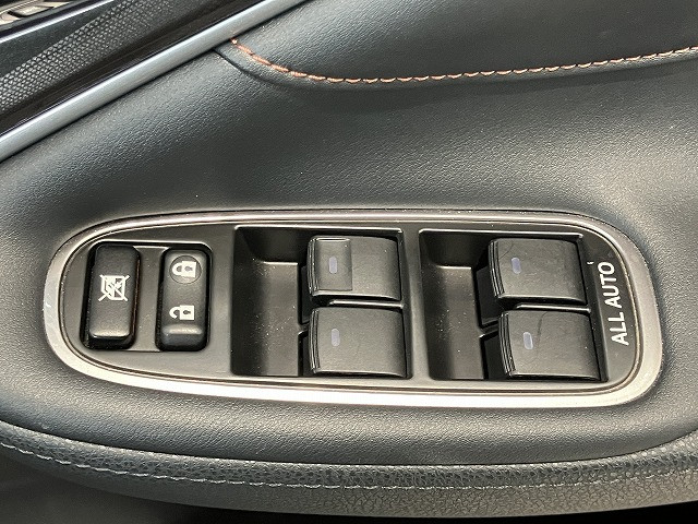トヨタ クラウンアスリートハイブリッド ハイブリッド 2.5 Gの中古車