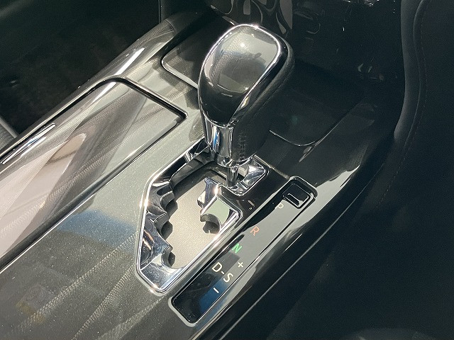 トヨタ クラウンアスリートハイブリッド ハイブリッド 2.5 Gの中古車