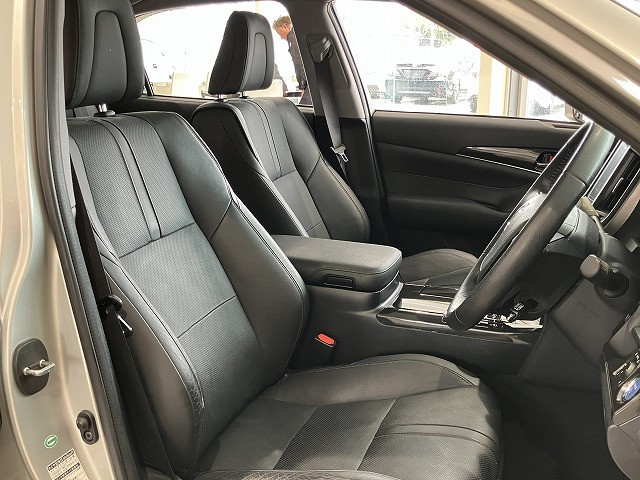 トヨタ クラウンアスリートハイブリッド ハイブリッド 2.5 Gの中古車