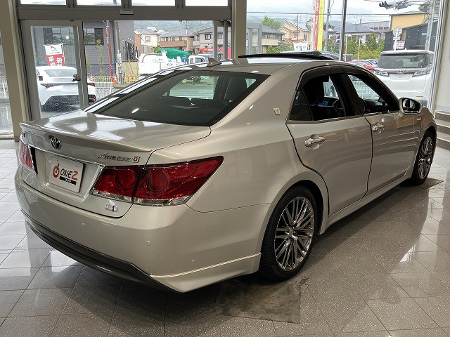 トヨタ クラウンアスリートハイブリッド ハイブリッド 2.5 Gの中古車