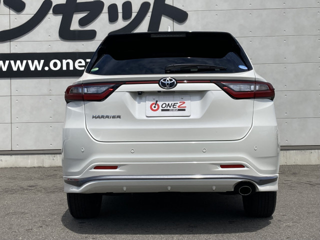 トヨタ ハリアー 2.0 ターボ プログレスの中古車