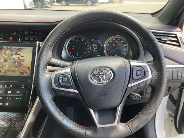 トヨタ ハリアー 2.0 ターボ プログレスの中古車