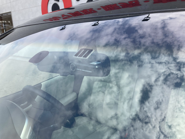 日産 エルグランド 3.5 350ハイウェイスター ホワイトレザー アーバンクロムの中古車