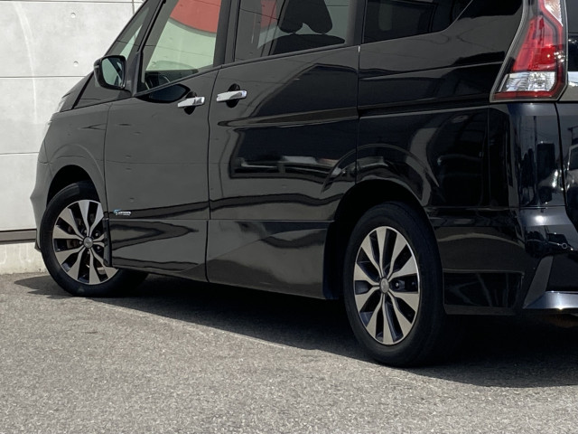 日産 セレナハイブリッド 2.0 ハイウェイスター プロパイロット エディションの中古車