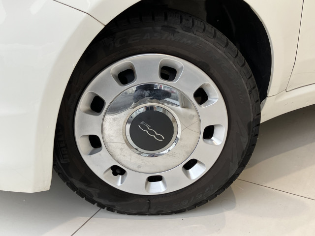 フィアット 500C ツインエアー ラウンジの中古車