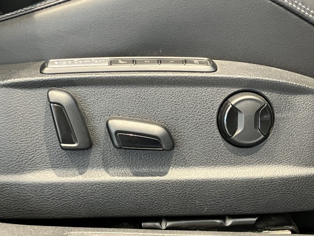 フォルクスワーゲン パサート 2.0TSI Rラインの中古車