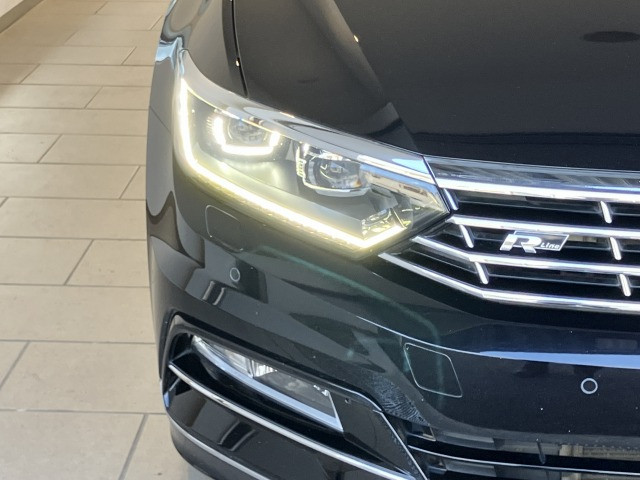 フォルクスワーゲン パサート 2.0TSI Rラインの中古車