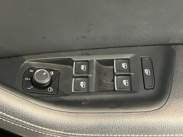 フォルクスワーゲン パサート 2.0TSI Rラインの中古車