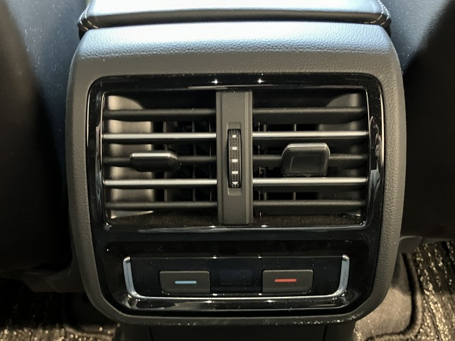 フォルクスワーゲン パサート 2.0TSI Rラインの中古車