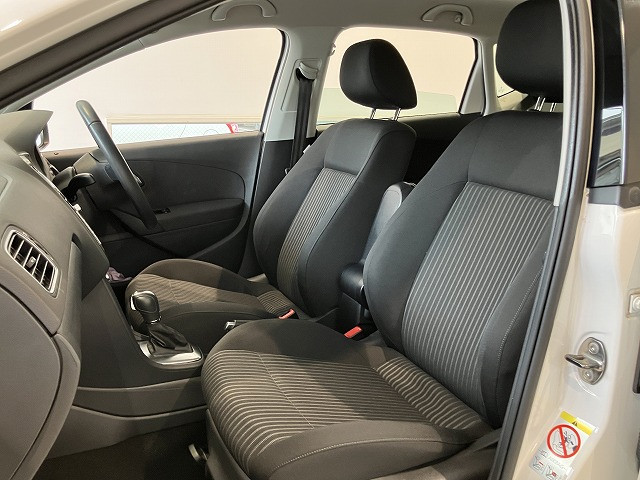 フォルクスワーゲン ポロ TSI ハイラインの中古車