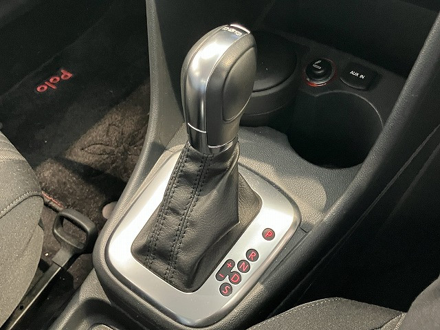 フォルクスワーゲン ポロ TSI ハイラインの中古車