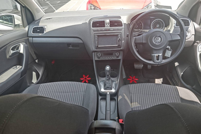 フォルクスワーゲン ポロ TSI ハイラインの中古車