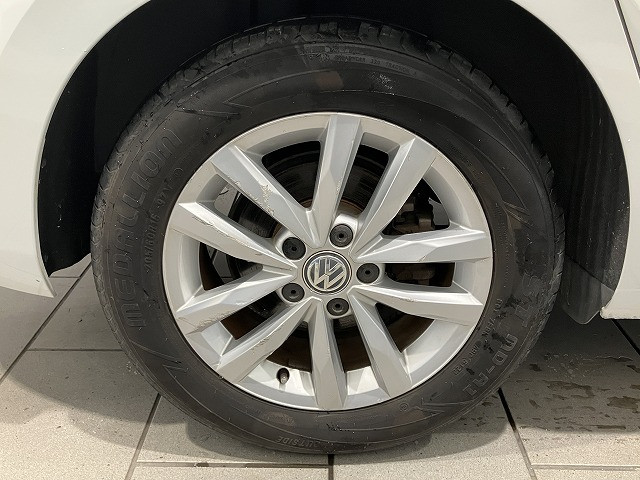 フォルクスワーゲン ゴルフトゥーラン TSI コンフォートラインの中古車