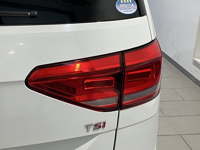 フォルクスワーゲン ゴルフトゥーラン TSI コンフォートラインの中古車