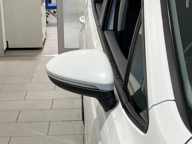 フォルクスワーゲン ゴルフトゥーラン TSI コンフォートラインの中古車