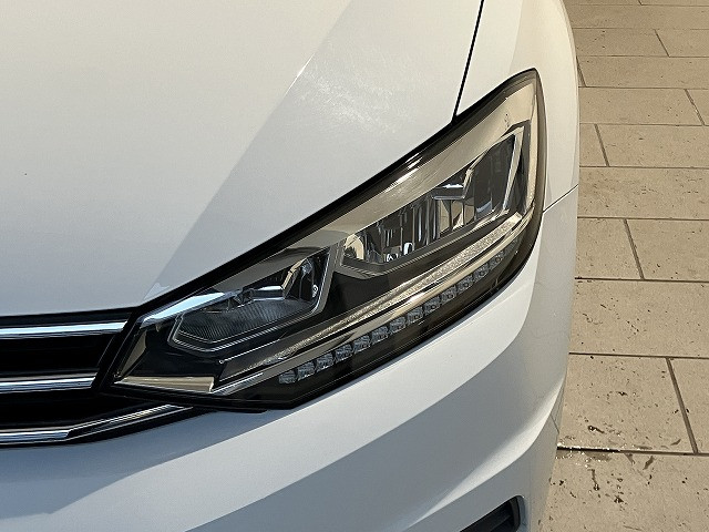 フォルクスワーゲン ゴルフトゥーラン TSI コンフォートラインの中古車