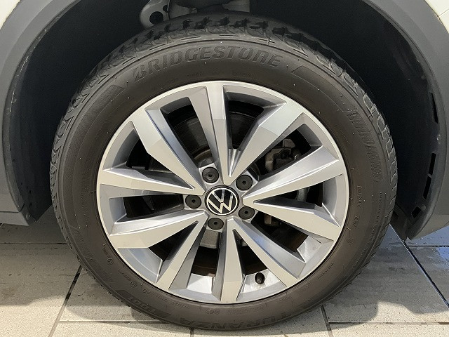 フォルクスワーゲン T-ROC TDI スタイル デザイン パッケージ ディーゼルターボの中古車