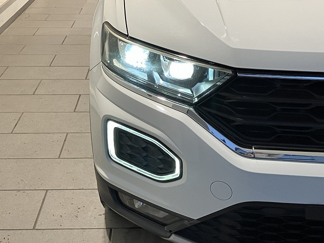 フォルクスワーゲン T-ROC TDI スタイル デザイン パッケージ ディーゼルターボの中古車