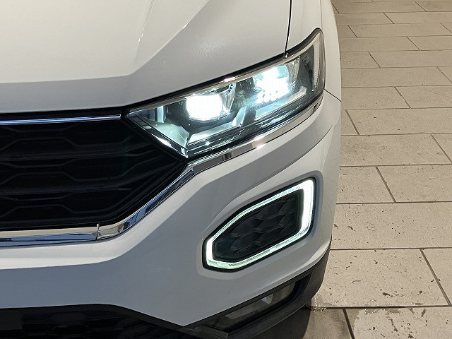 フォルクスワーゲン T-ROC TDI スタイル デザイン パッケージ ディーゼルターボの中古車