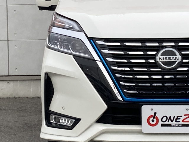 日産 セレナ 1.2 e-POWER ハイウェイスター V セカンドスライドアップシートの中古車