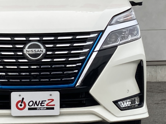 日産 セレナ 1.2 e-POWER ハイウェイスター V セカンドスライドアップシートの中古車