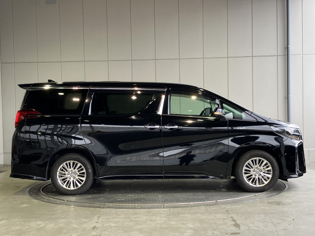 トヨタ アルファード ハイブリッド 2.5 SR Cパッケージ E-Four 4WDの中古車