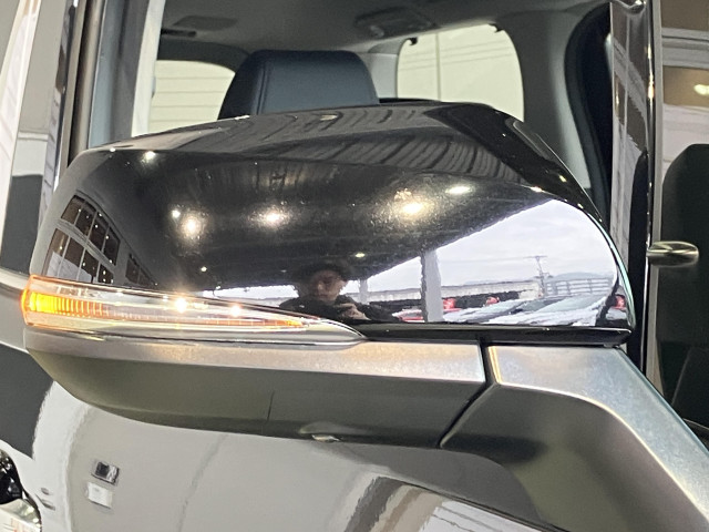 トヨタ アルファード ハイブリッド 2.5 SR Cパッケージ E-Four 4WDの中古車