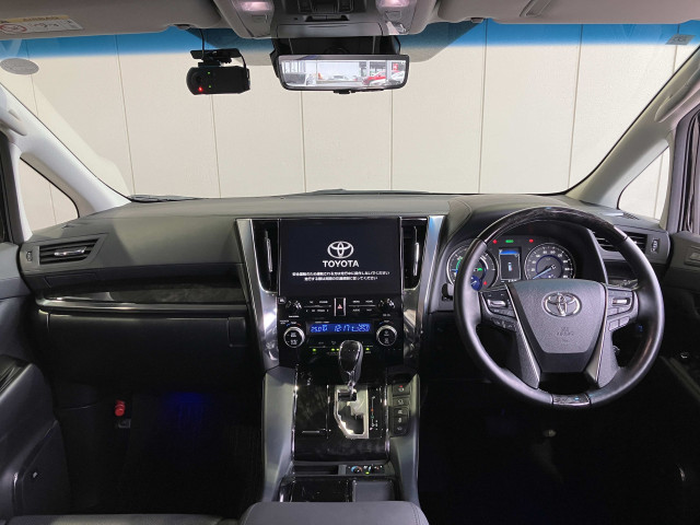 トヨタ アルファード ハイブリッド 2.5 SR Cパッケージ E-Four 4WDの中古車