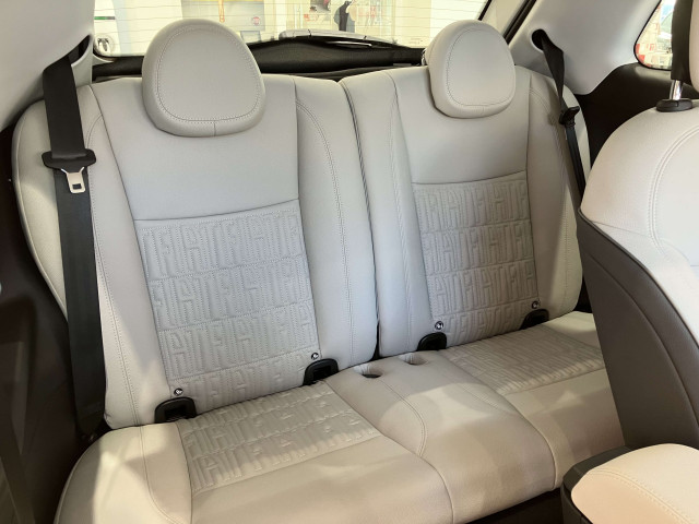 フィアット 500 アイコンの中古車