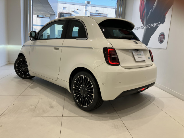フィアット 500 アイコンの中古車