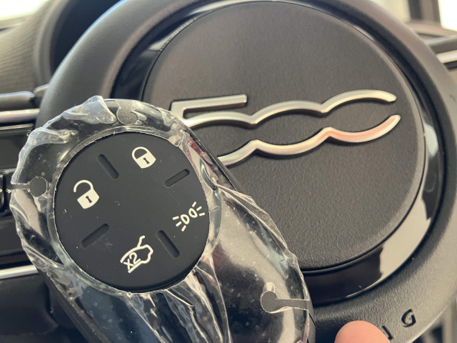 フィアット 500 アイコンの中古車