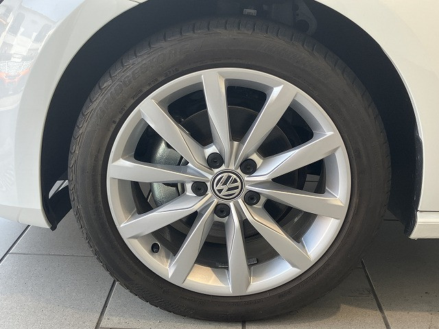 フォルクスワーゲン ゴルフ TSI コンフォートライン コネクトの中古車