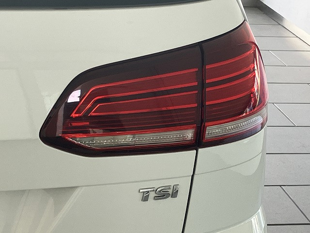 フォルクスワーゲン ゴルフヴァリアント TSI コンフォートラインの中古車