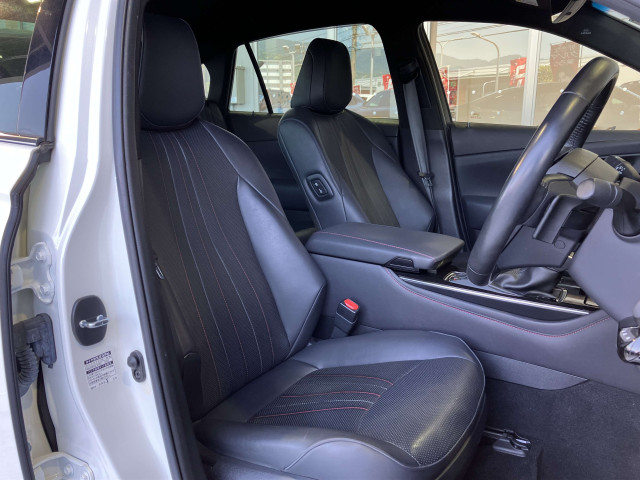 トヨタ クラウン ハイブリッド 2.5 S スポーツ スタイルの中古車