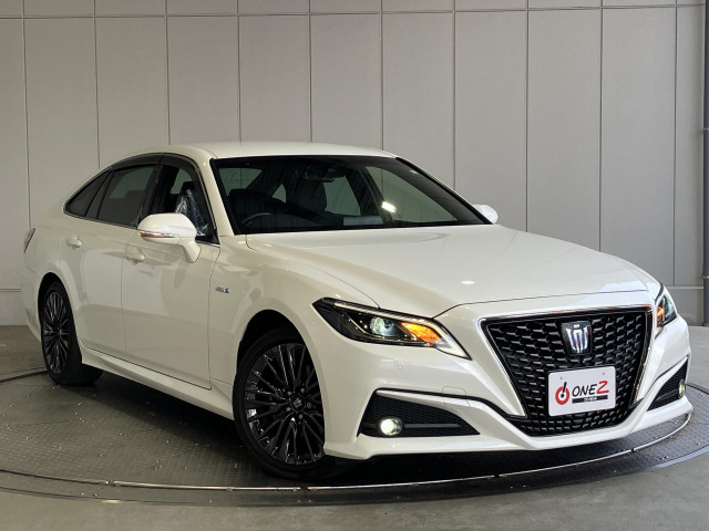 トヨタ クラウン ハイブリッド 2.5 S スポーツ スタイルの中古車