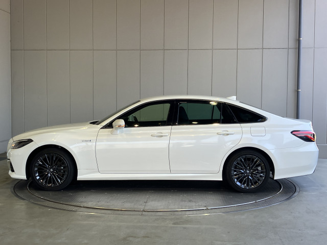 トヨタ クラウン ハイブリッド 2.5 S スポーツ スタイルの中古車