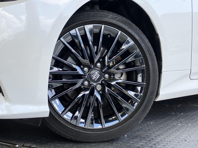 トヨタ クラウン ハイブリッド 2.5 S スポーツ スタイルの中古車