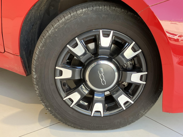 フィアット 500 ツインエア カルトの中古車