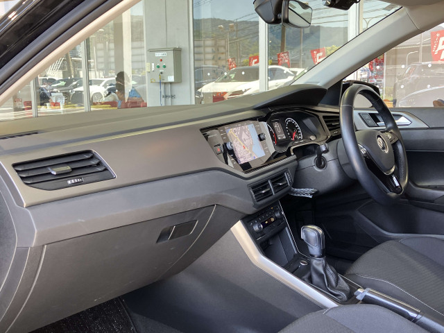 フォルクスワーゲン ポロ TSI コンフォートラインの中古車