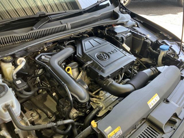 フォルクスワーゲン ポロ TSI コンフォートラインの中古車