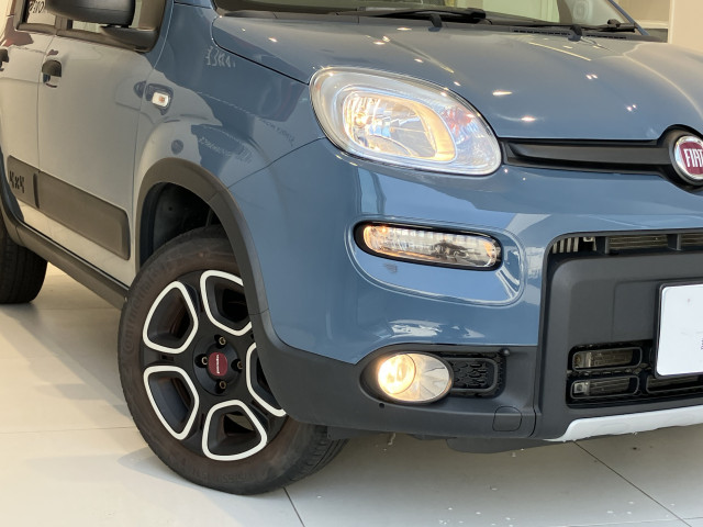フィアット パンダ ストリート 4×4 4WDの中古車