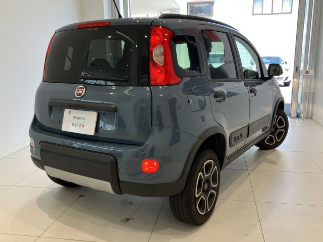 フィアット パンダ ストリート 4×4 4WDの中古車