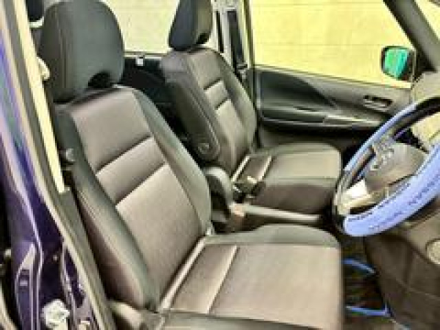 日産 セレナ ハイウェイスター Vセレクションの中古車