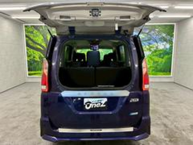 日産 セレナ ハイウェイスター Vセレクションの中古車